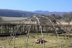 Schwitzhütte im Frühjahr